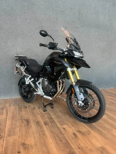 TRIUMPH TIGER 1200 RALLY BLACK EDITION