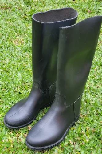 Bota menina Tamanho 30