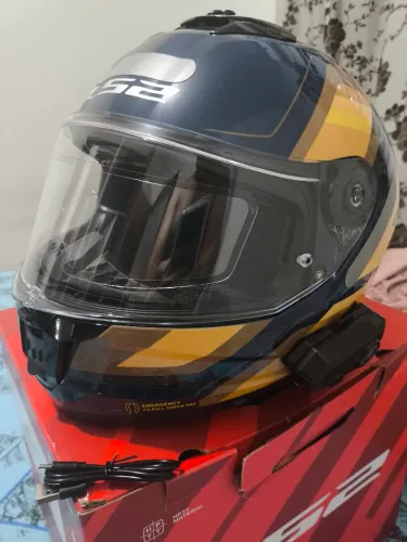 Capacete LS2+ intercomunicador