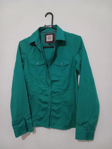 Camisa verde P lindíssima de marca