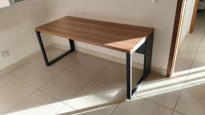 Mesa de Escritório Pé Quadro 170x70 (Tampo 40mm) - Estado de Nova + Nota Fiscal