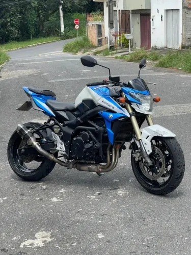GSR 750
