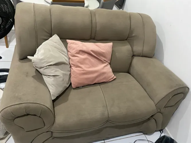 Sofá 2/3 lugares