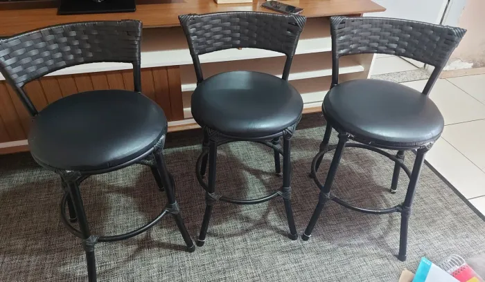 3 cadeiras
