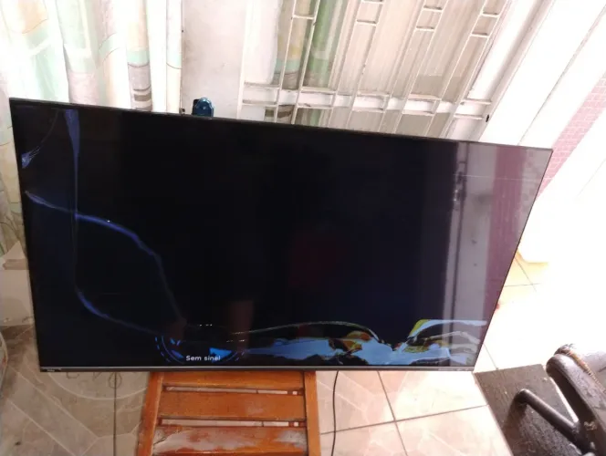 TV Philco LED SMart 50 Polegadas Modelo PTV50G70SBLSG 4K defeito tela trincada
