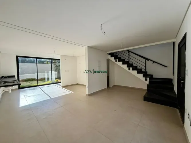 Casa à venda no condomínio Bosque Urbanova - SJC.