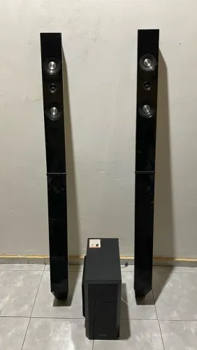 Caixa Torre com Subwoofer