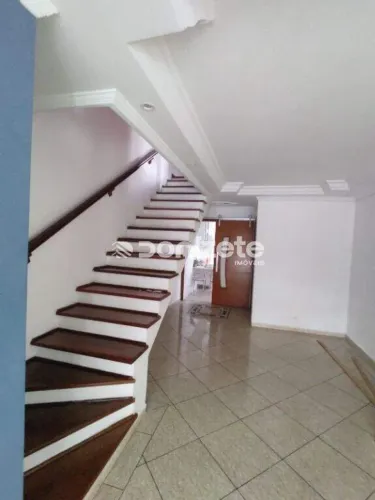 Sobrado com 3 dormitórios para alugar, 140 m² por R$ 3.649,99/mês - Vila Alpina - Santo An