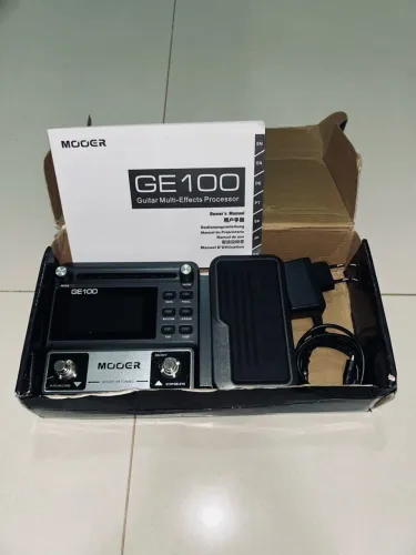MOOER GE100 Pedaleira Multiefeitos Para Guitarra (Negociar)