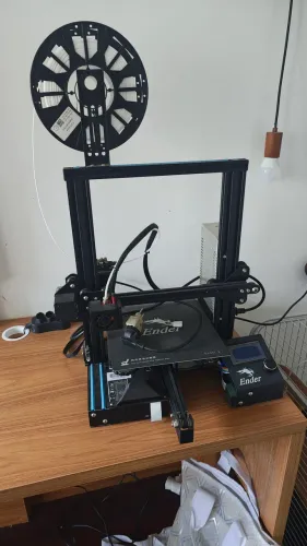 Impressora 3D Creality Ender-3 com Upgrades (Placa Silenciosa + Mesa de Vidro)