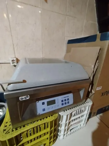 Seladora a vácuo Multivac c300