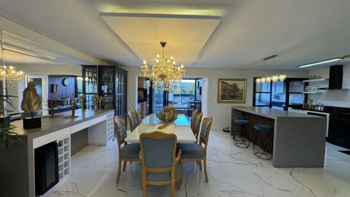 Casa de Condomínio em Ecoville