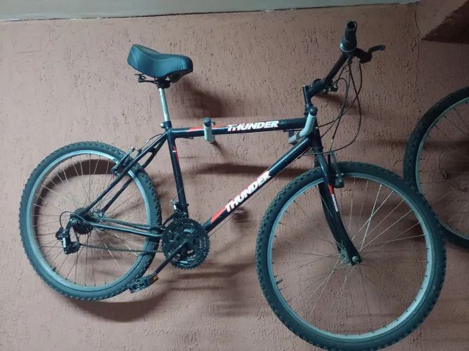 Bicicleta aro 26 Preta