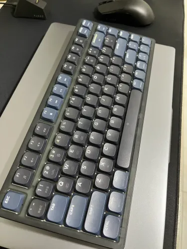 Teclado mecânico Ajazz