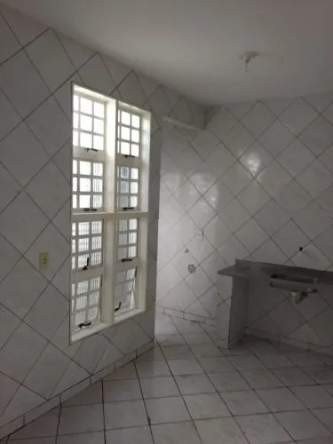 Casa de fundos 