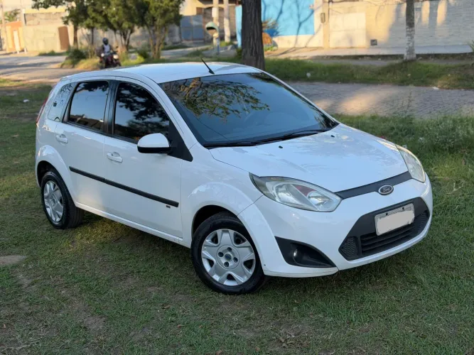 Ford Fiesta SE 1.0 8V Flex 5P 2014