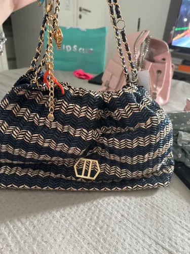 Bolsa Arezzo nova