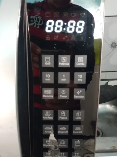 Vende-se um Microondas