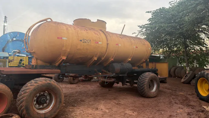 Tanque fibra 15 mil litros herbicida ou pipa 