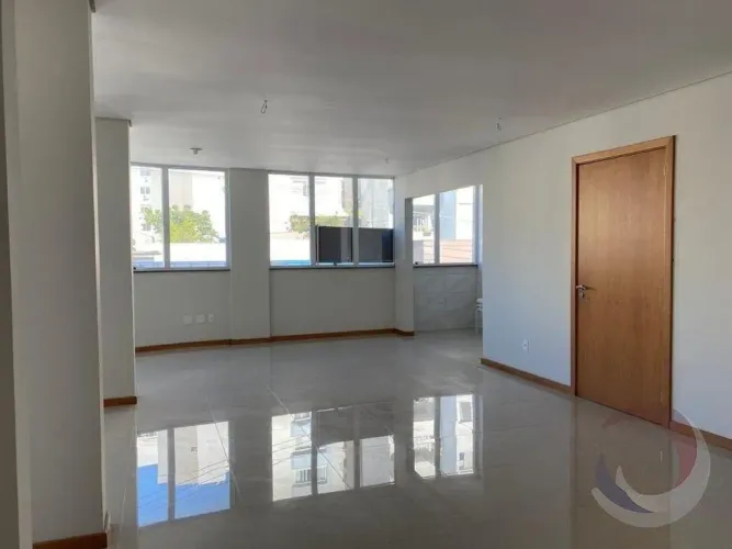 Prédio para Venda em Florianópolis, Centro, 6 banheiros, 8 vagas