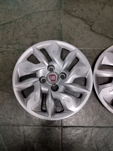 Jogo 4 rodas CALOTA Fiat original + 4 pneus Dunlop em ótimo estado