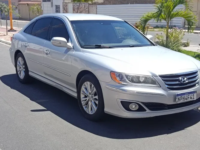 Hyundai Azera GLS 3.3 V6 24V 4P Aut. 2011