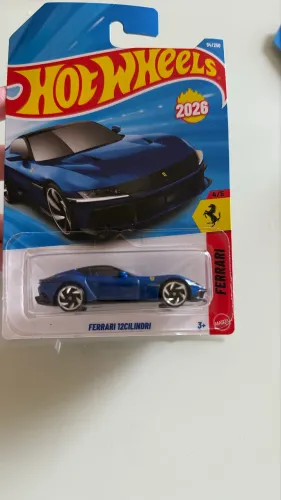 Carrinhos hot wheels