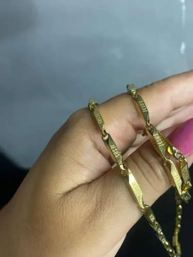 Corrente Dourada em Aço Inoxidável