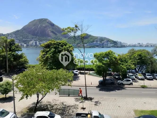 Lagoa | Apartamento 4 quartos, sendo 2 suites