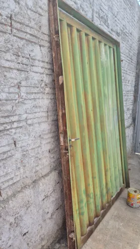 Portão 2,00 de altura e 1,40 de largura