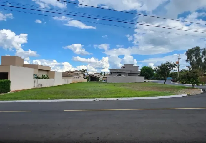 Terreno Condomínio em São José do Rio Preto