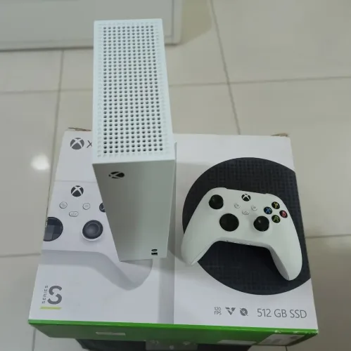 XBOX Series S 512 GB SSD.