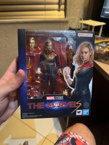 Capitã marvel sh figuarts bandai lacrada!