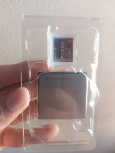 Ryzen 5 5600 NOVO!!