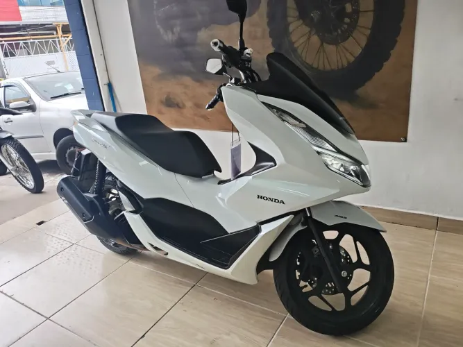 HONDA PCX ABS 2023 - BAIXA QUILOMETRAGEM