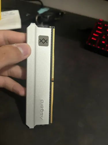 Memória RAM DDR4 ASGARD 8GB 3200mhz