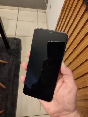 Moto e20