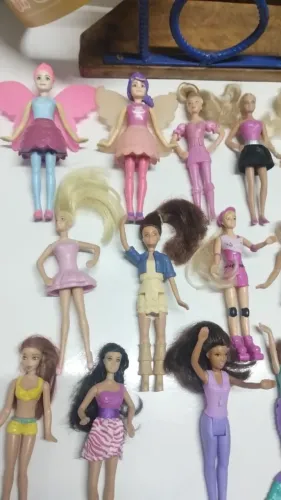 Bonecas Barbie