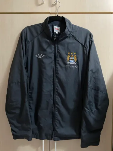 Jaqueta Manchester city umbro temporada 2011/12