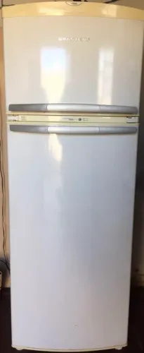 Geladeira usada em ótimo estado - R$ 750,00