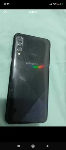 Vendo A30s 300,00 celular funcionando perfeitamente