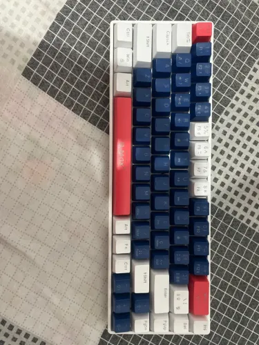 Teclado mecânico gamer