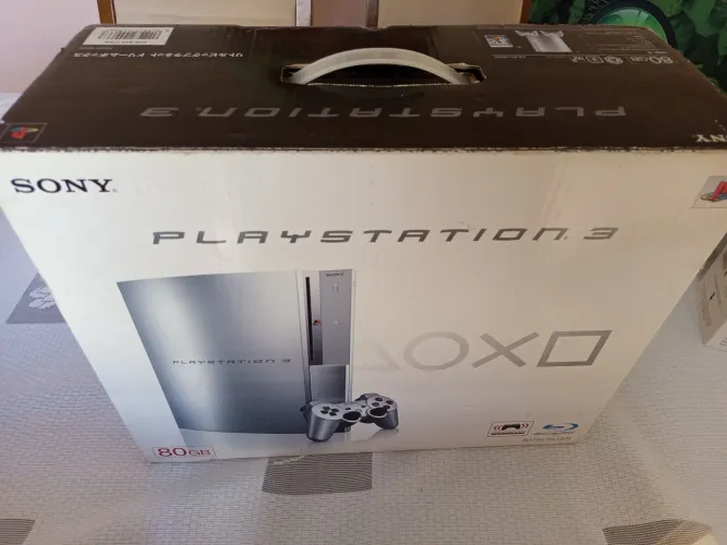 Ps3 prata FAT na caixa completo berço todo completo nunca aberto serial e manual batendo