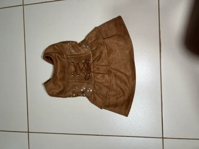 Roupinha para cão de pequeno porte