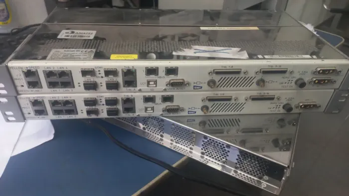 01enlace Par radio licenciado siae 18ghz 02 Idu 1+1 usados 2 usados