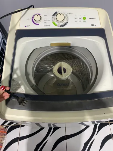 VENDO MÁQUINA DE LAVAR