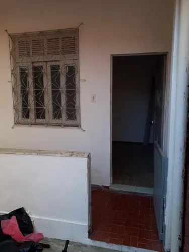 Alugo belíssimas casa de vila 65m2 2 qto varanda ótima localização Rua Flaminia prox Est,V