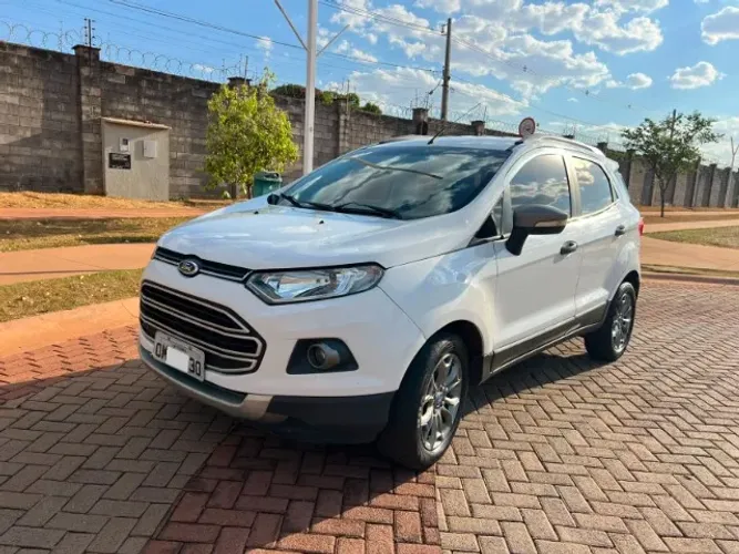 Ford Ecosport Freestyle 1.6 16V Flex 5P 2014