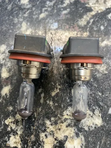 PAR DE LÂMPADA PHILIPS 55W 12V H11  