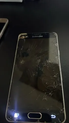 Celular Samsung Galaxy A5 (2016) para conserto ou retirada de peças
